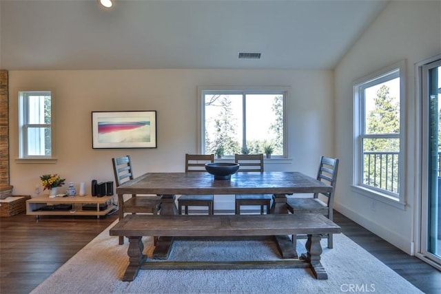 28622 Shenandoah Dr, Lake Arrowhead, CA 92352 - dining room with dark wood-style floors, recessed lighting, vaulted ceiling, and baseboards