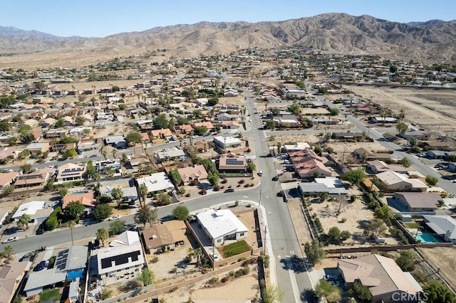 bird's eye view featuring a residential view and a mountain view