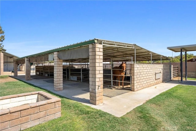 view of outdoor structure featuring an outbuilding and an exterior structure