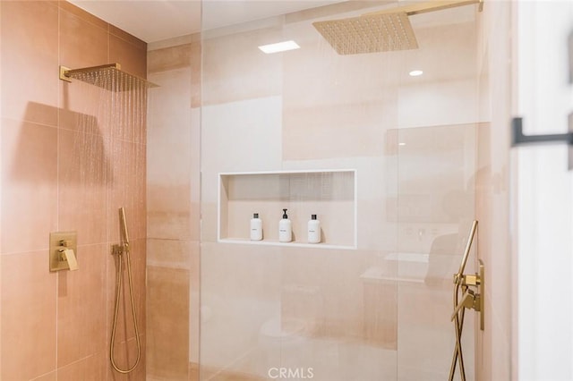 4883 Avenida La Candela, Joshua Tree, CA 92252 - bathroom with walk in shower
