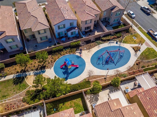 birds eye view of property featuring a residential view