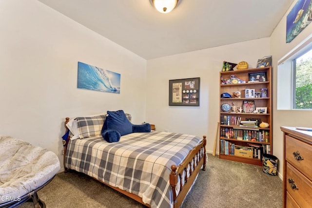 bedroom featuring carpet floors