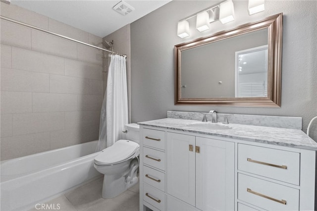 full bath featuring visible vents, toilet, tile patterned flooring, shower / bath combo with shower curtain, and vanity