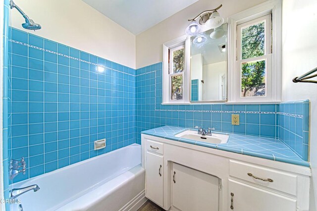 5028 El Adobe Ln, La Crescenta, CA 91214 - photo 28