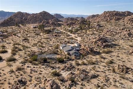 mountain view with a desert view