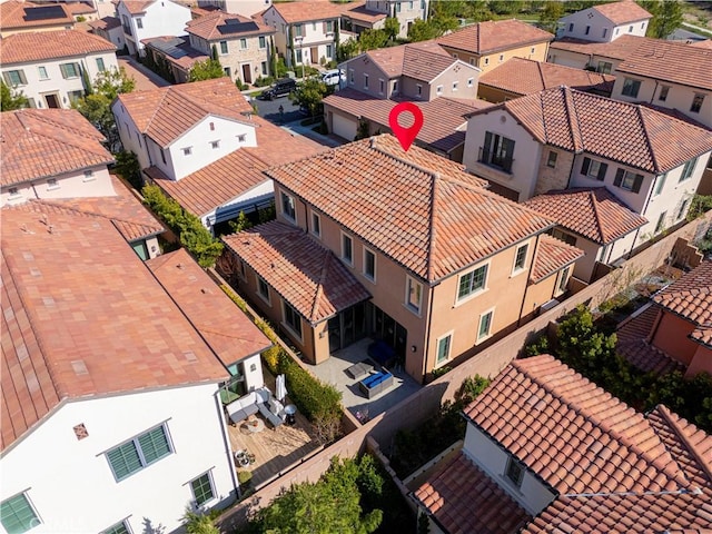 birds eye view of property featuring a residential view