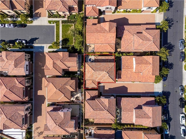 birds eye view of property featuring a residential view