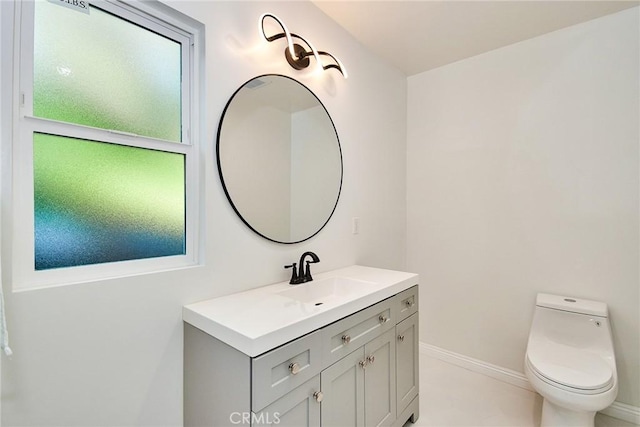 5386 Harter Ln, La Canada Flintridge, CA 91011 - bathroom featuring vanity, baseboards, and toilet