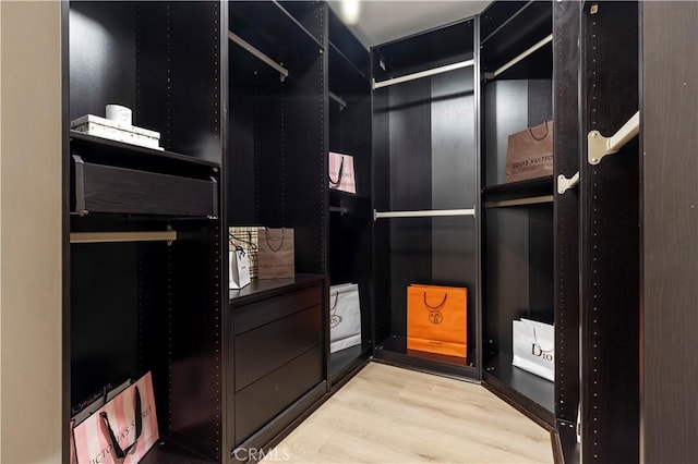 5386 Harter Ln, La Canada Flintridge, CA 91011 - spacious closet featuring wood finished floors
