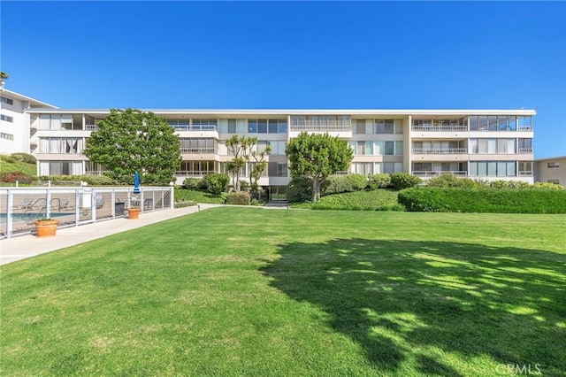 32709 Seagate Dr Unit 108, Rancho Palos Verdes, CA 90275 - view of home's community with a lawn