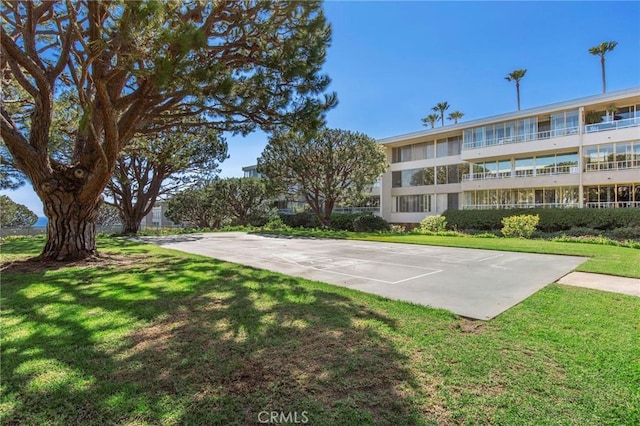 32709 Seagate Dr Unit 108, Rancho Palos Verdes, CA 90275 - view of home's community with a lawn