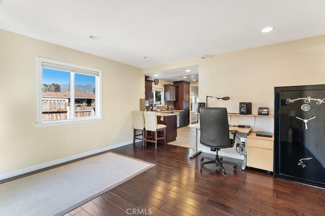 office with recessed lighting, dark wood-style flooring, and baseboards