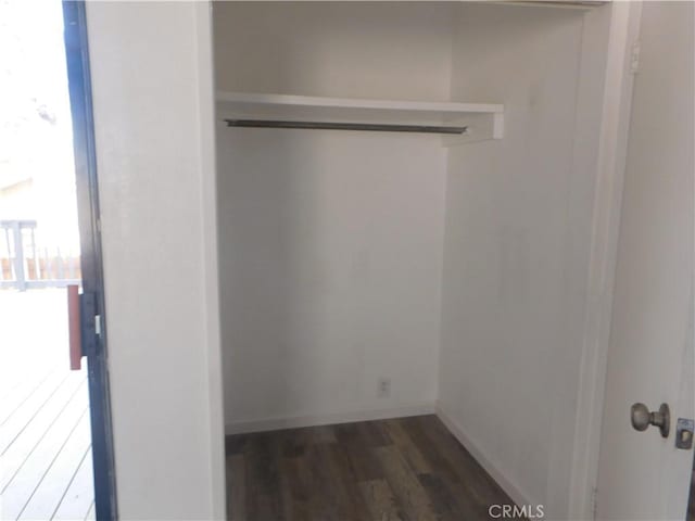 14370 Ridge Rd, Clearlake, CA 95422 - view of closet