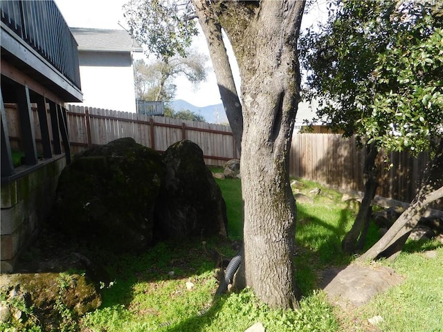 14370 Ridge Rd, Clearlake, CA 95422 - view of yard with a fenced backyard