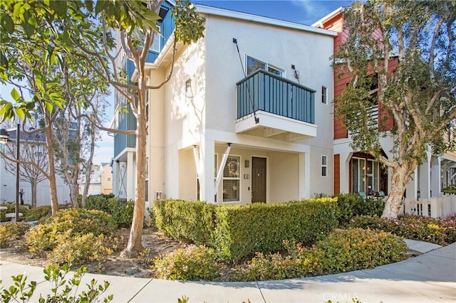 exterior space featuring stucco siding