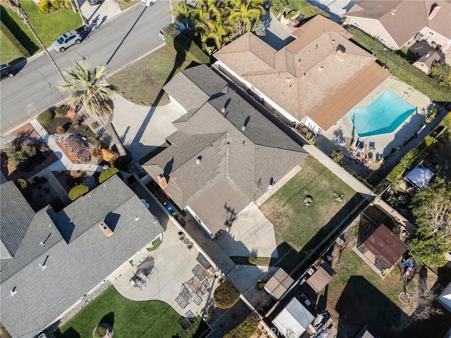 bird's eye view with a residential view