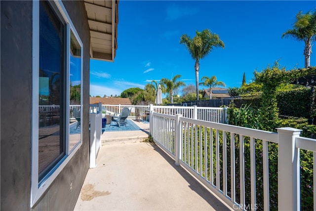 250 Stagecoach Rd, Arroyo Grande, CA 93420 - balcony featuring a patio