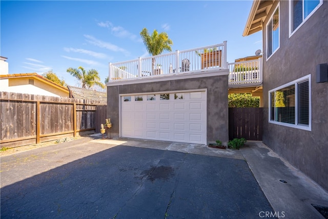 garage with fence