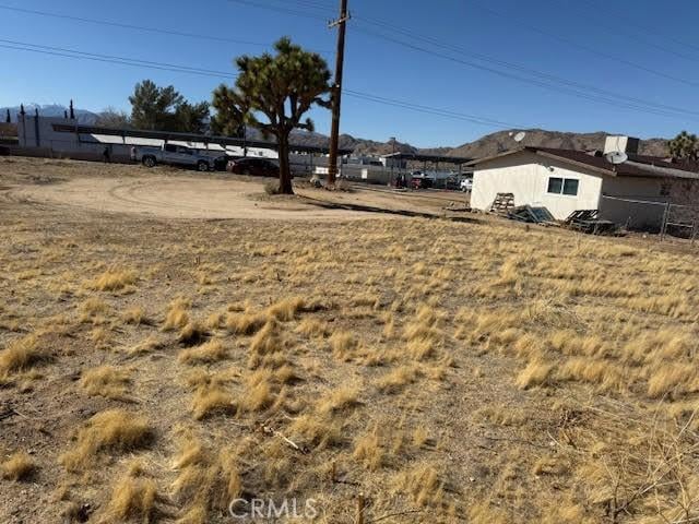 Listing photo 3 for 1234 Sage Ave, Yucca Valley CA 92284