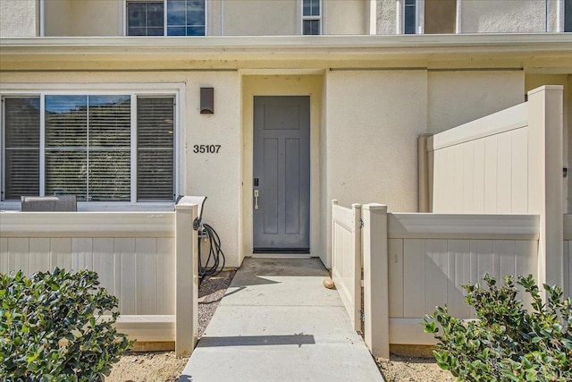 35107 Rangpur Ln, Fallbrook, CA 92028 - view of exterior entry featuring stucco siding