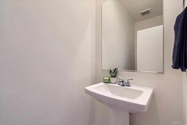 35107 Rangpur Ln, Fallbrook, CA 92028 - view of bathroom
