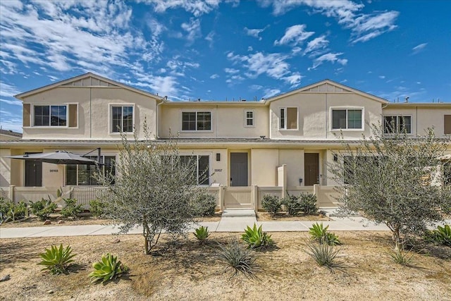 35107 Rangpur Ln, Fallbrook, CA 92028 - view of property with stucco siding and a gate