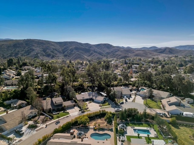 bird's eye view featuring a residential view and a mountain view