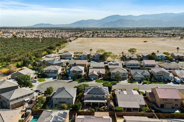 bird's eye view featuring a residential view and a mountain view