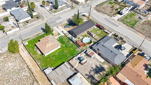 birds eye view of property featuring a residential view