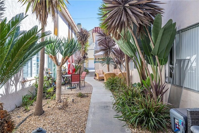 1102 Central Ave, Seal Beach, CA 90740 - view of home's community with a patio area