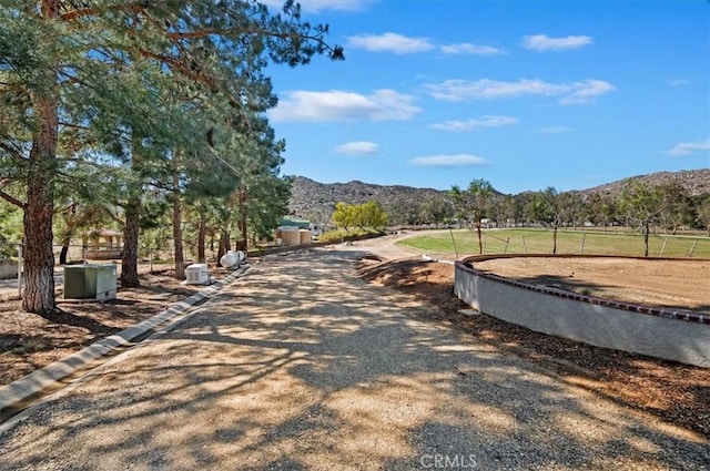 view of property's community featuring a mountain view