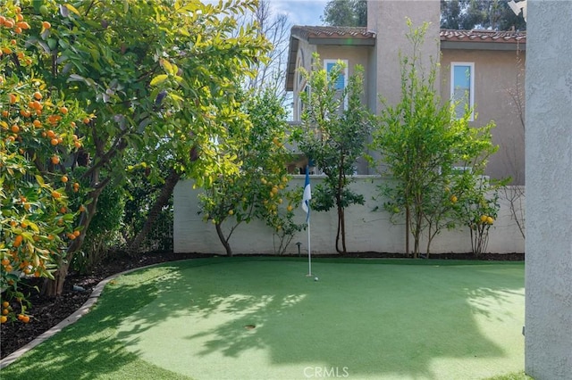 view of yard featuring fence