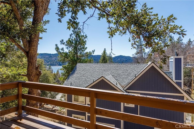 water view featuring a mountain view
