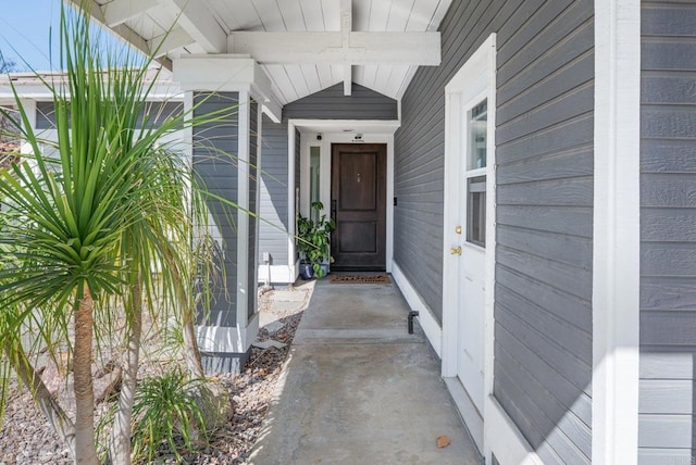 view of entrance to property