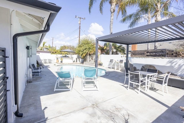 view of pool featuring a fenced in pool, outdoor dining area, entry steps, a patio area, and a fenced backyard