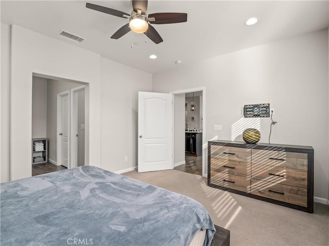 bedroom featuring recessed lighting, visible vents, ceiling fan, and baseboards