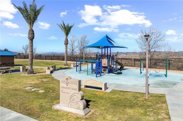 19390 Okeechobee Ln, Lake Elsinore, CA 92530 - community playground with a lawn