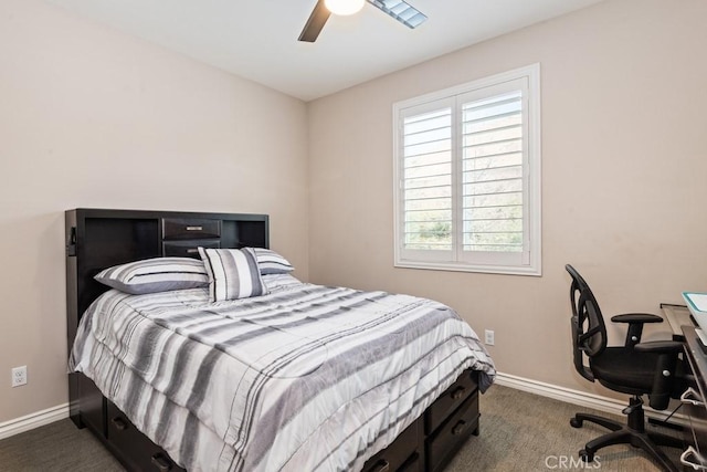 bedroom featuring carpet floors, ceiling fan, and baseboards