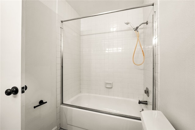 full bath featuring enclosed tub / shower combo