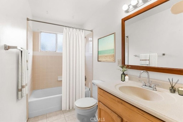 full bathroom with shower / bath combo with shower curtain, vanity, toilet, and tile patterned floors