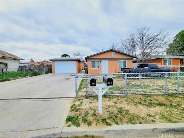 809 Vine Dr, Bakersfield, CA 93307 - photo 1