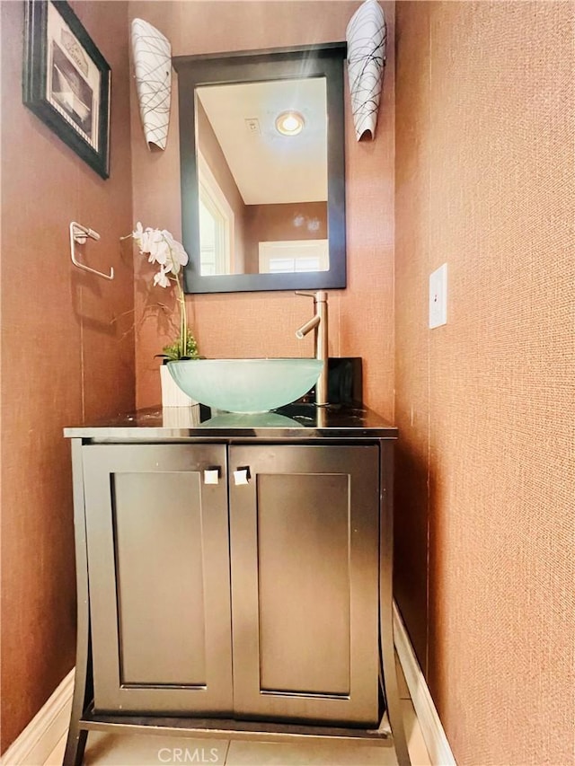 bathroom with vanity