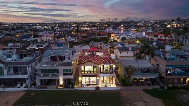 view of aerial view at dusk