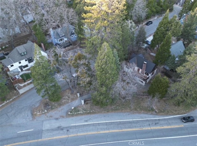 283 Walnut Dr, Lake Arrowhead, CA 92352 - aerial view of property's location featuring nearby suburban area
