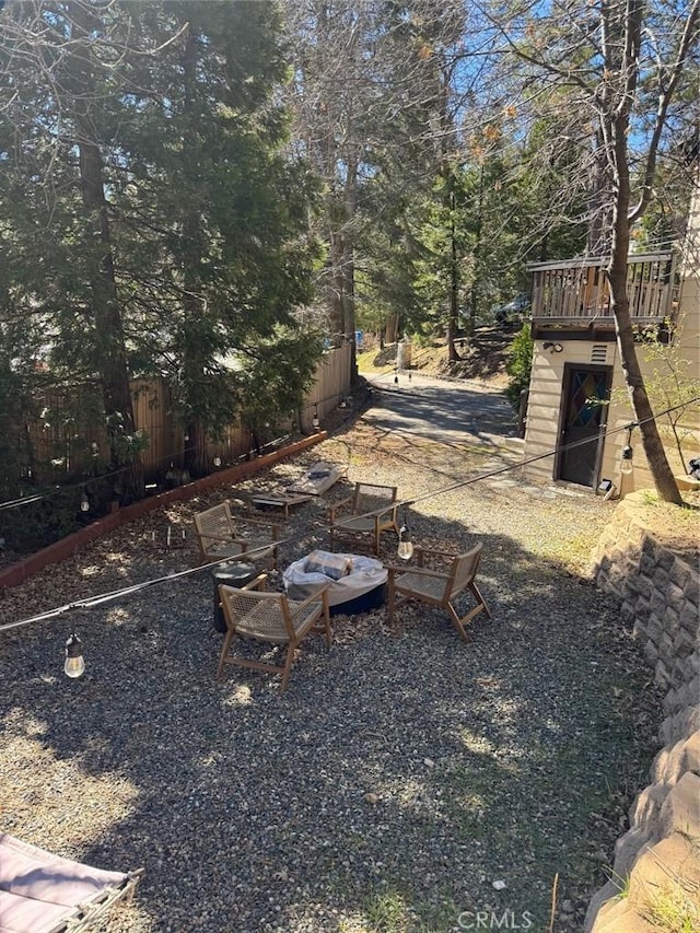 283 Walnut Dr, Lake Arrowhead, CA 92352 - view of yard