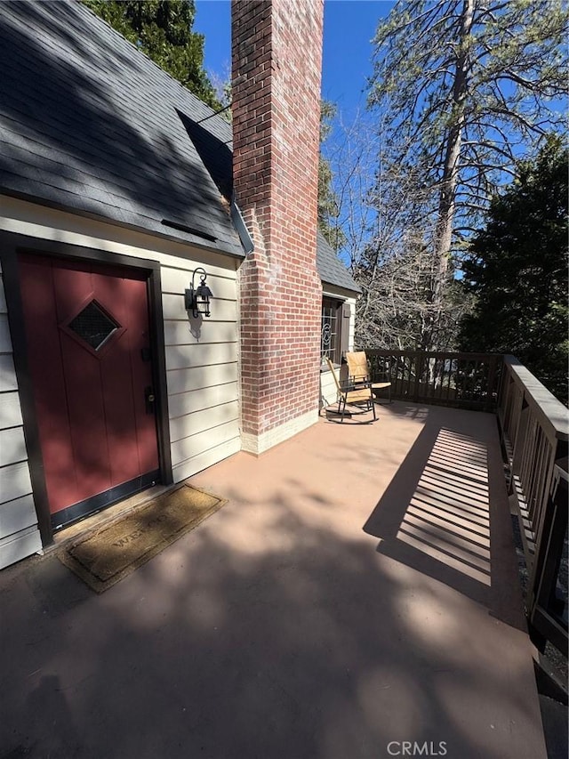 283 Walnut Dr, Lake Arrowhead, CA 92352 - view of patio