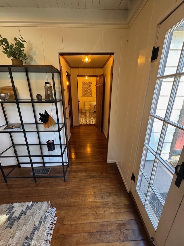 283 Walnut Dr, Lake Arrowhead, CA 92352 - hall with hardwood / wood-style flooring, healthy amount of natural light, and crown molding