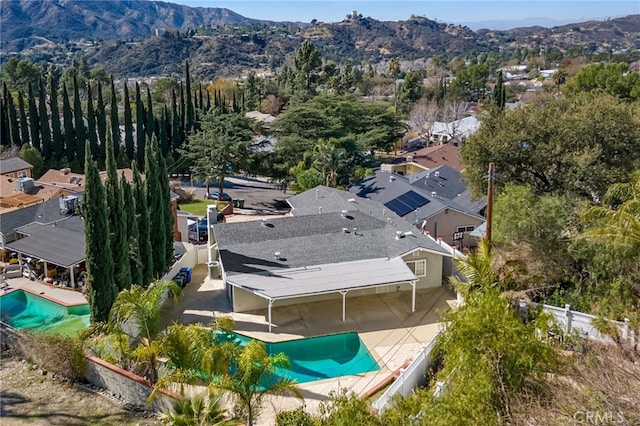 bird's eye view featuring a mountain view and a residential view