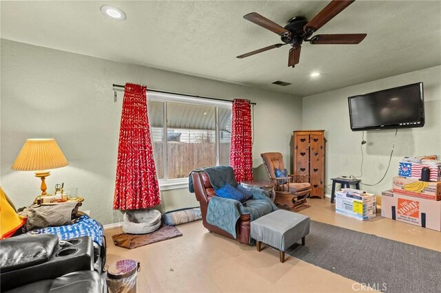 sitting room featuring visible vents, wood finished floors, a ceiling fan, and recessed lighting