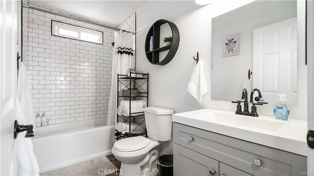 670 Ducor Ave, Landers, CA 92285 - bathroom with toilet, vanity, and shower / tub combo with curtain